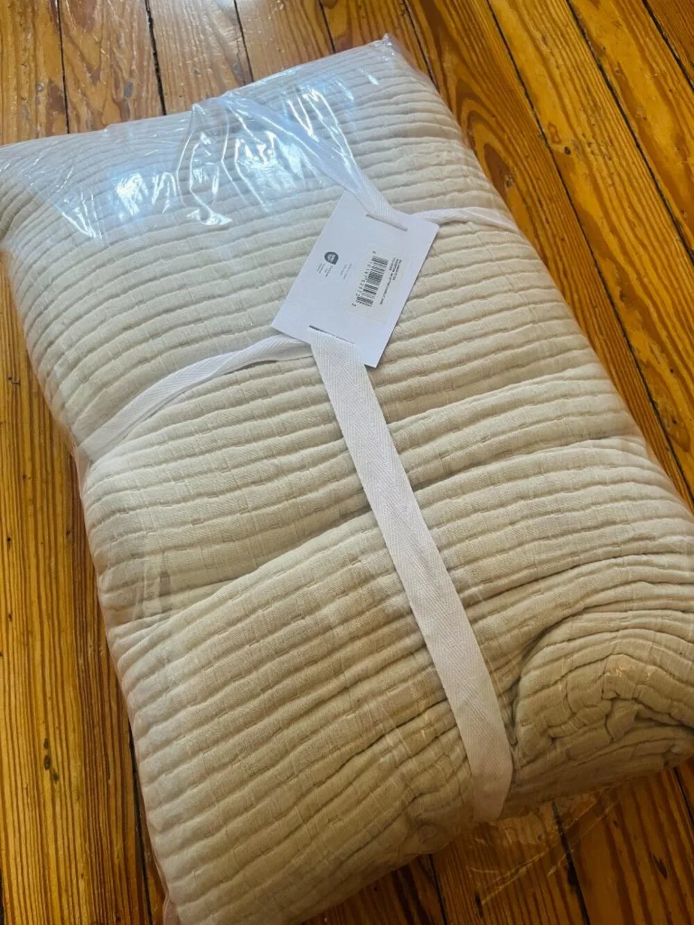 Parachute Air Cotton Coverlet - Size/Queen - Color/Bone